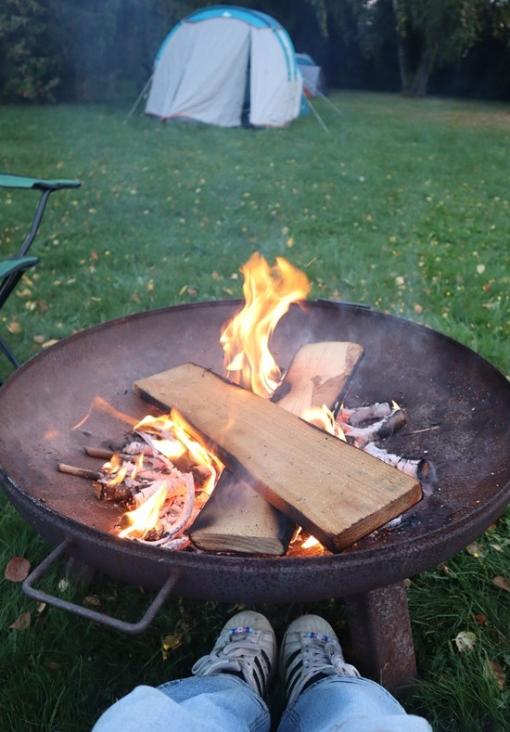 Symbolbild EJA Lagerfeuer